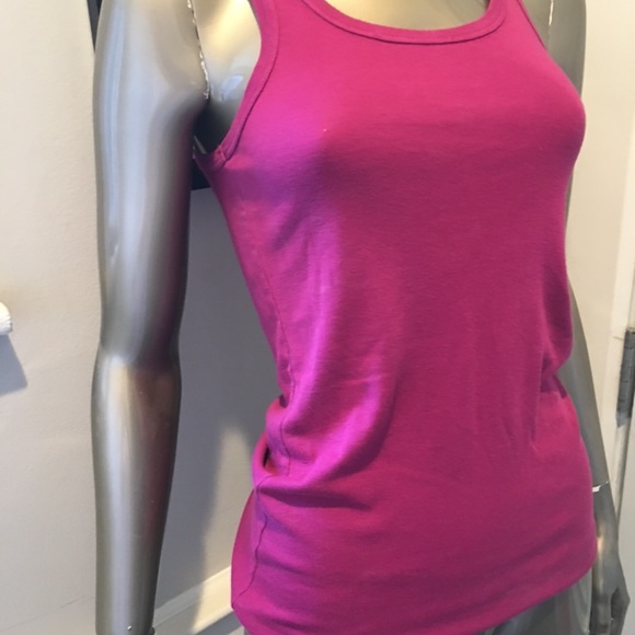 NWOT SPLENDID TANK TO FUSHIA M NEVER WORN - Picture 4 of 6